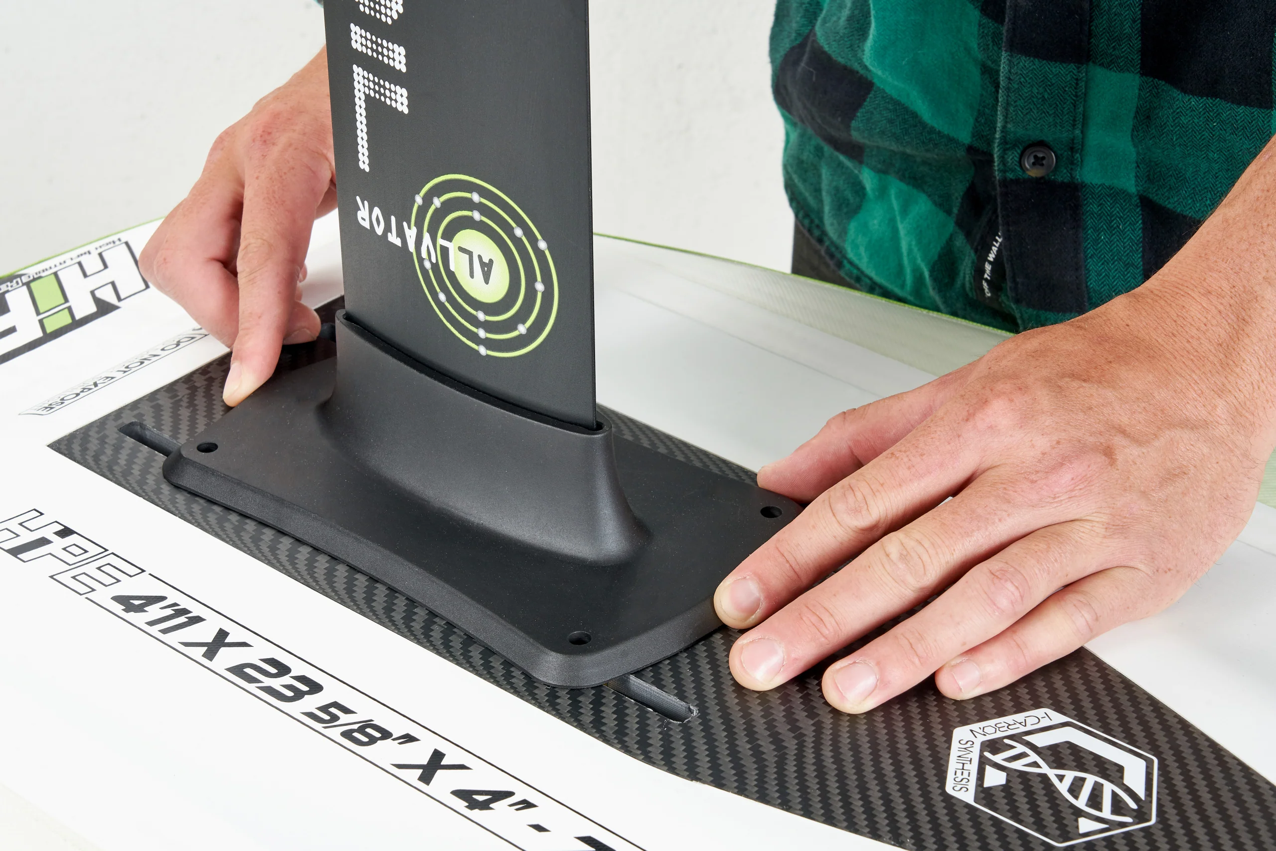 GONG | Foil Vis Et Carré Pour HIPE (Alu Mast)